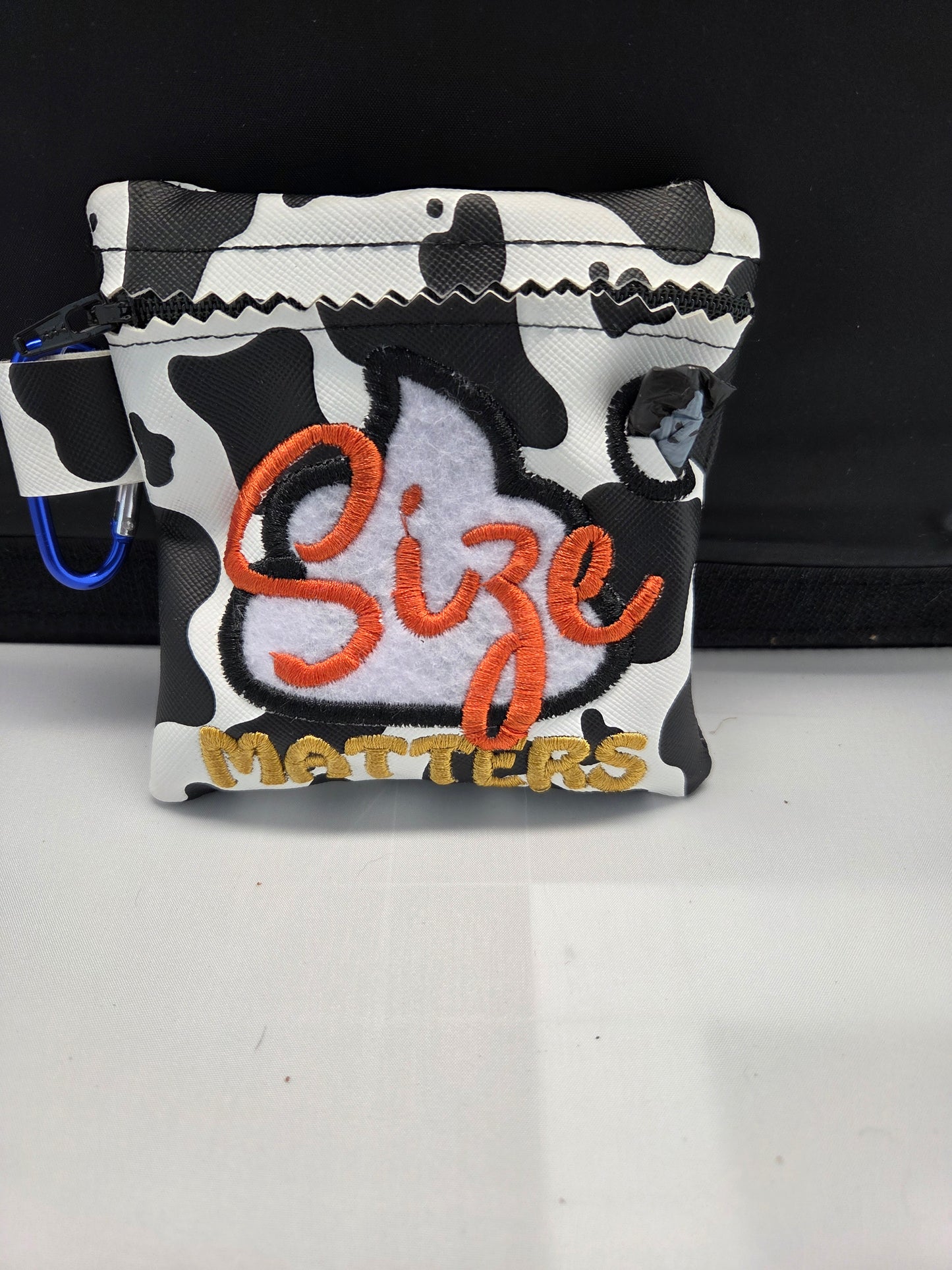 Size Matters - Cork Poo Bag Holder